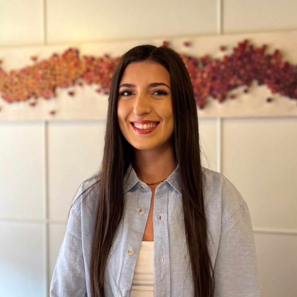 Aly Oaknine, OT Reg. (Ont.) About Oaknine Healthcare: founder Aly Oaknine